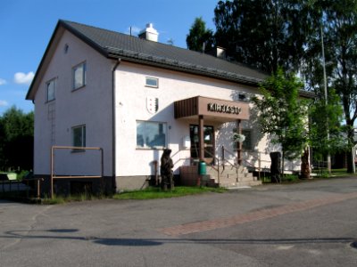 Niukkala library photo