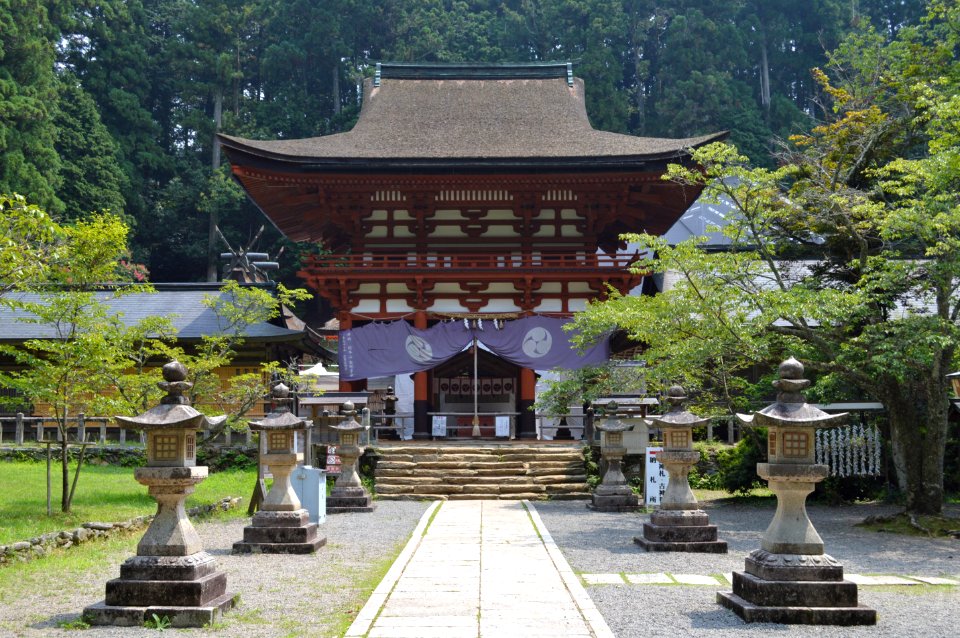 Niutsuhime-jinja roumon-2