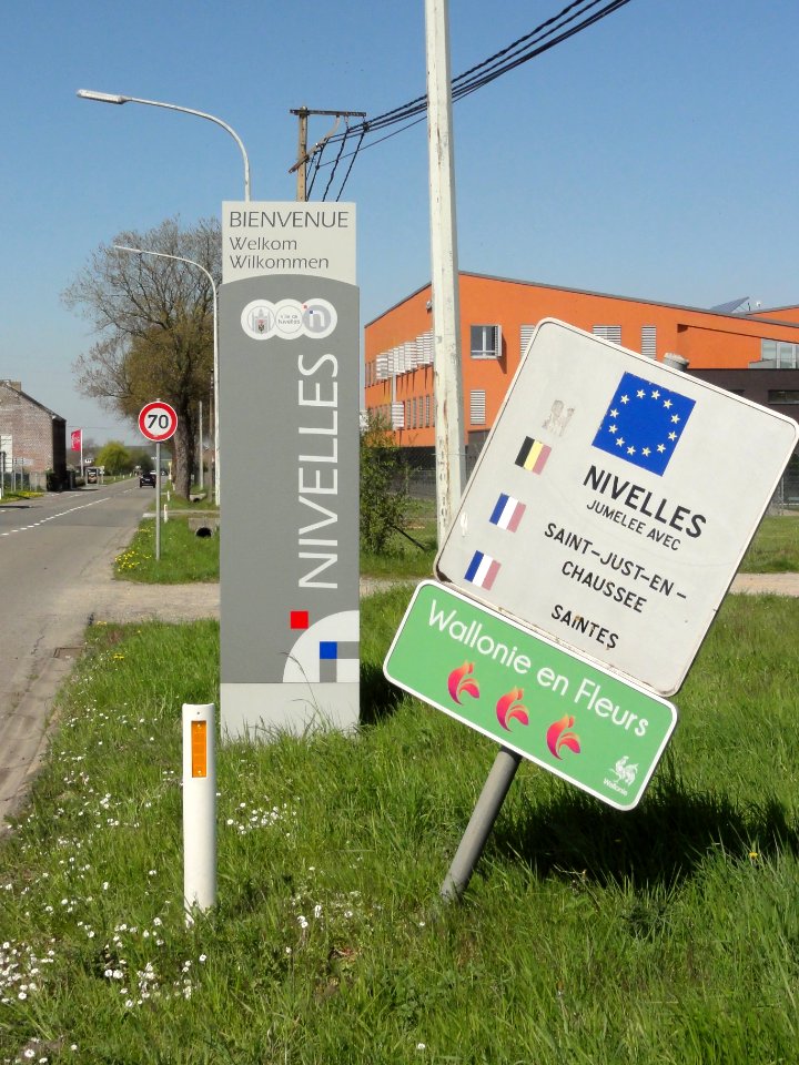 Nivelles, entrée et bienvenue
