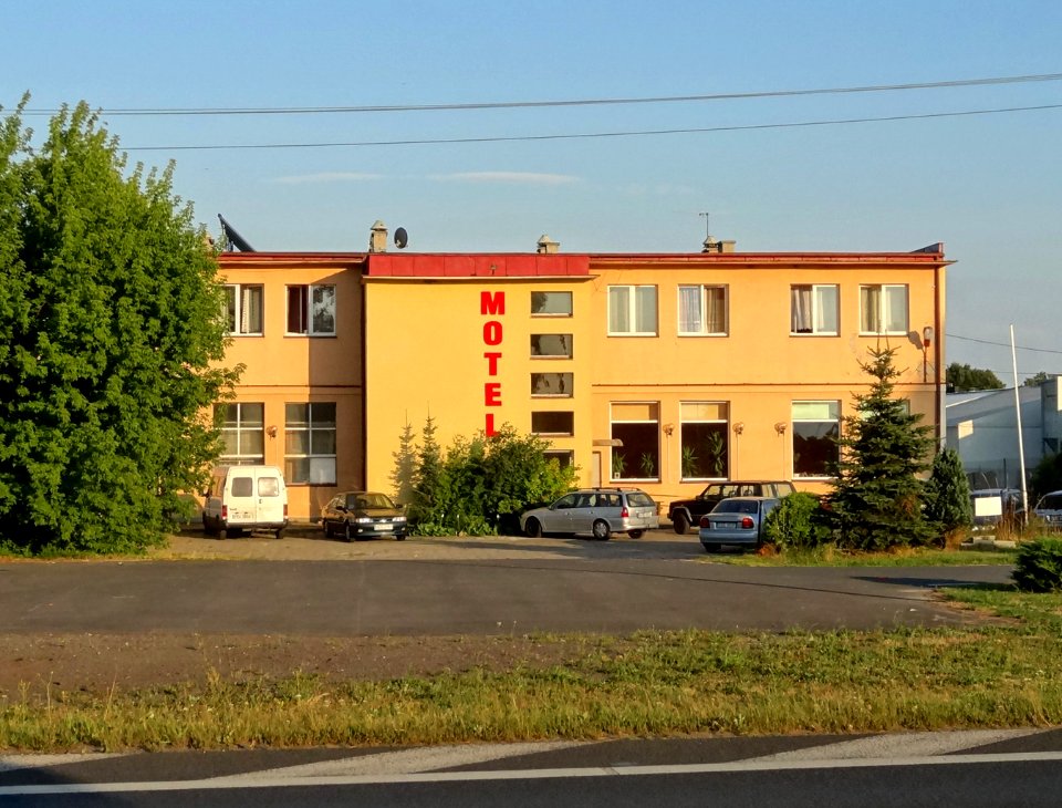 Niwy motel 1 07-2014