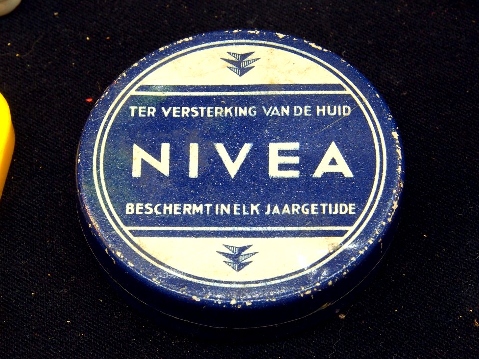 Nivea, ter versterking van de huid