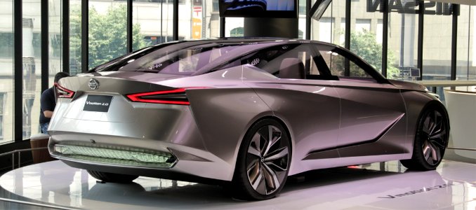 Nissan Vmotion 2.0 rear