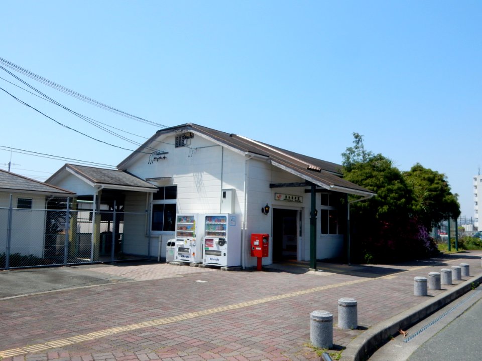 Nishi-kozakai Station (2018-04-21) 01