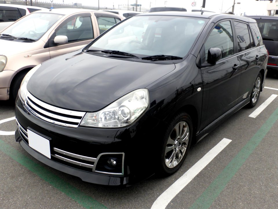Nissan WINGROAD Rider (Y12) front