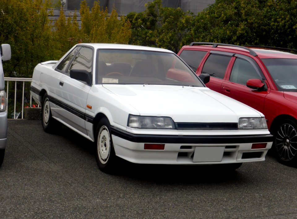 Nissan SKYLINE GTS-X TWINCAM TURBO (R31) front