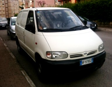 Nissan Vanette E 2.3d front