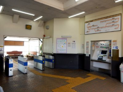 Nishi-kozakai Station (2018-04-21) 07