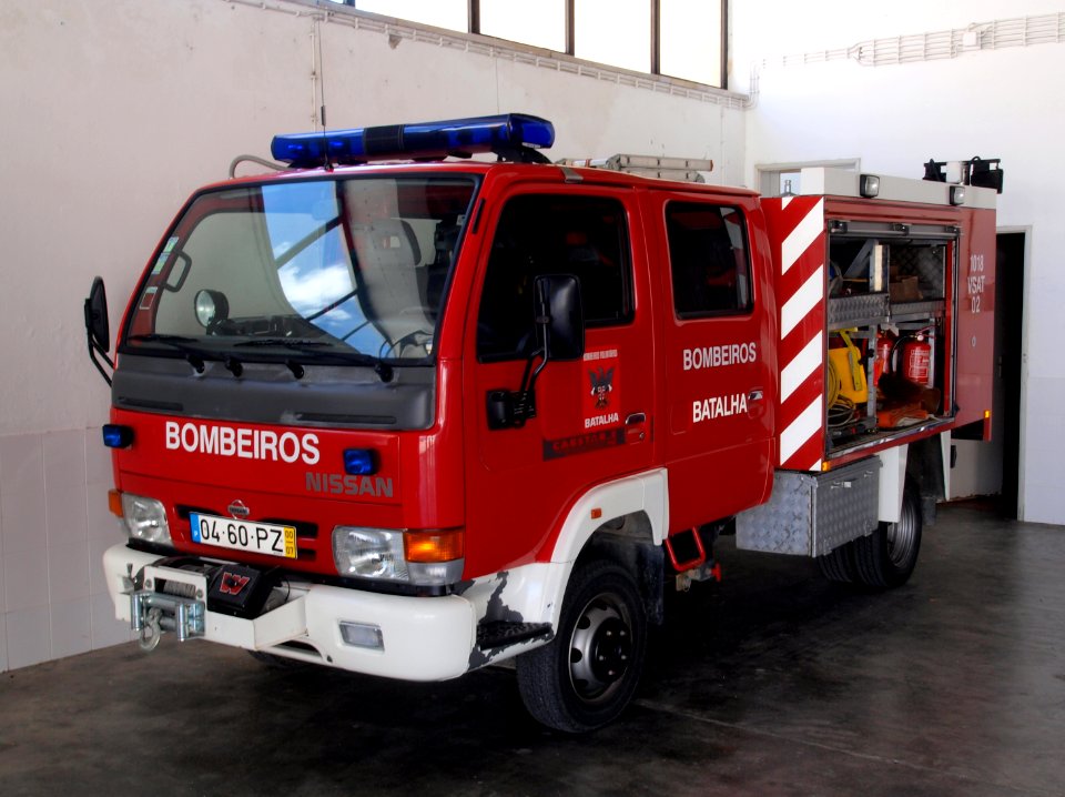 Nissan Bombeiros Batalha, Unit 1018 VSAT02 pic1