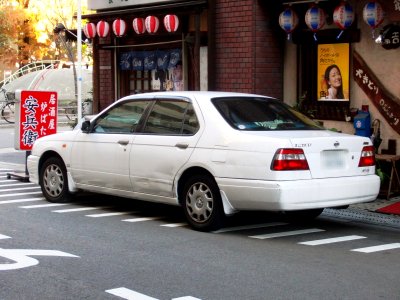 Nissan Bluebird SSS (U14) rear