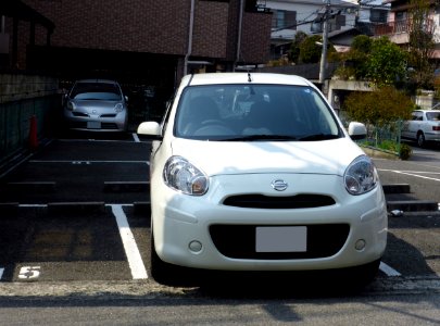 Nissan MARCH (K12&K13) front