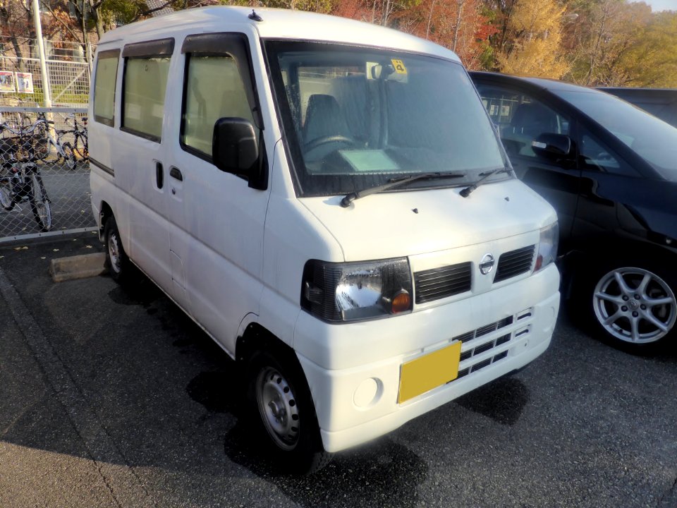 Nissan CLIPPER VAN (U71V) front