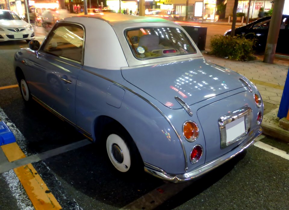 Nissan Figaro (FK10) at night rear