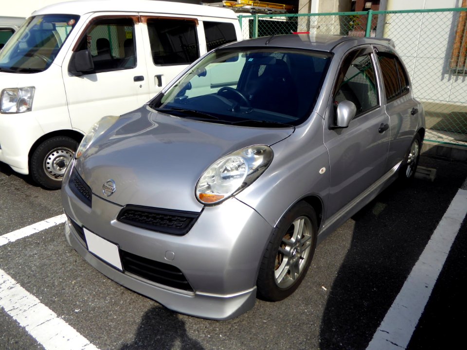 Nissan MARCH 12SR (K12) front