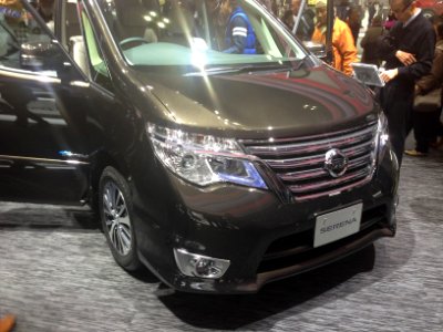 Nissan Serena - Tokyo Motor Show 2013