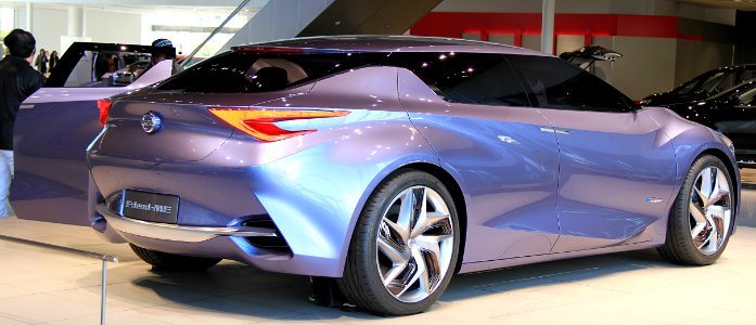 Nissan Friend-ME rear