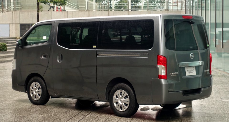 Nissan NV350 Caravan Premium GX rear