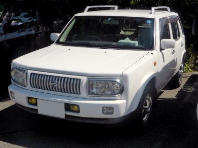 Nissan RASHEEN Type I (NB14) front