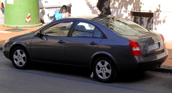 Nissan Primera 4-door sedan