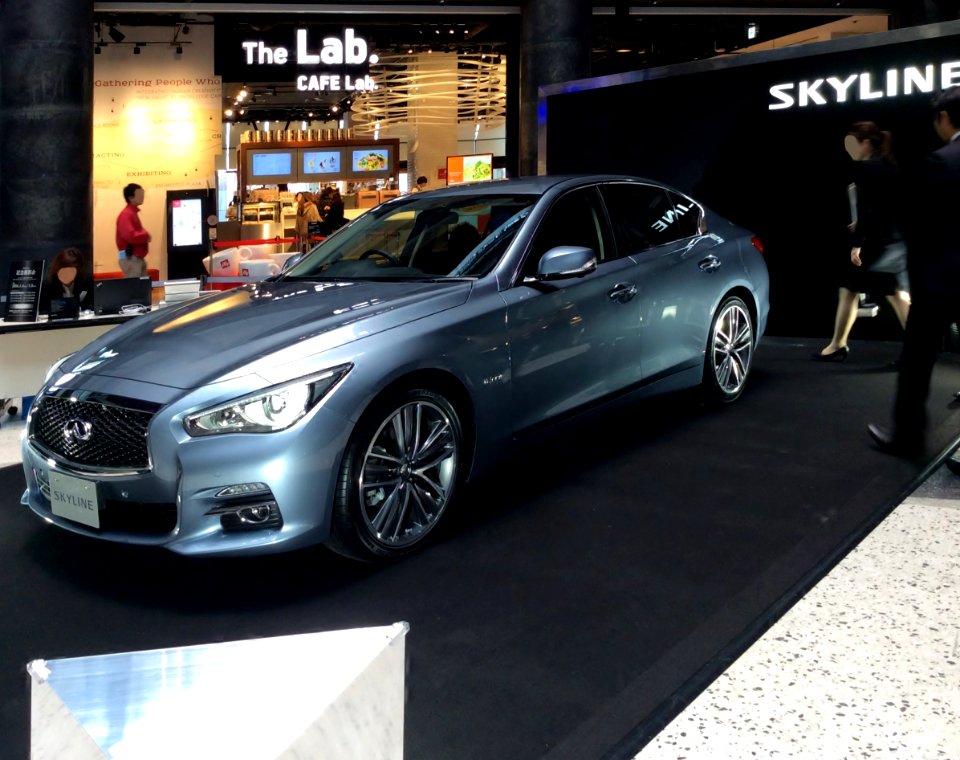 Nissan SKYLINE 350GT HYBRID Type P (HV37) front