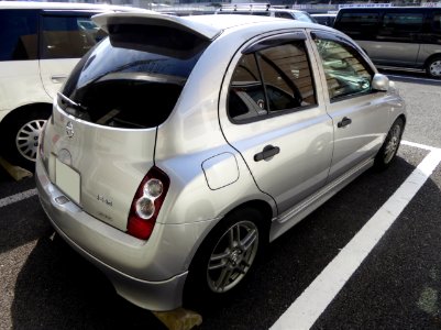 Nissan MARCH 12SR (K12) rear