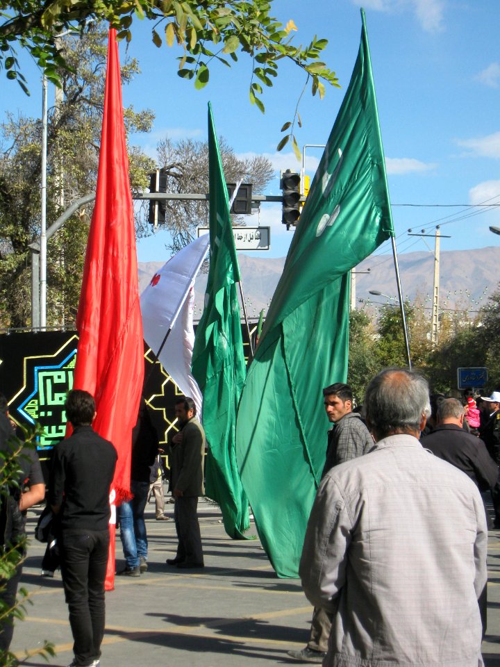 November13,2013 - Muharram 9,1435 - Flags -Nishapur 84