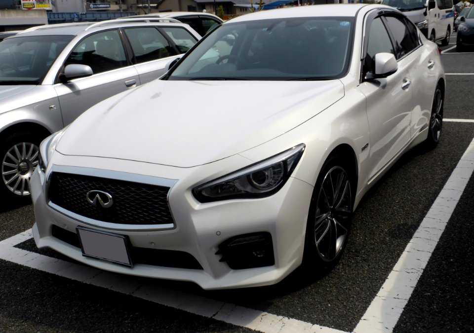Nissan SKYLINE 350GT HYBRID Type SP (HV37) front