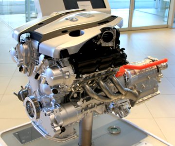 Nissan Skyline 350GT Hybrid powertrain 01
