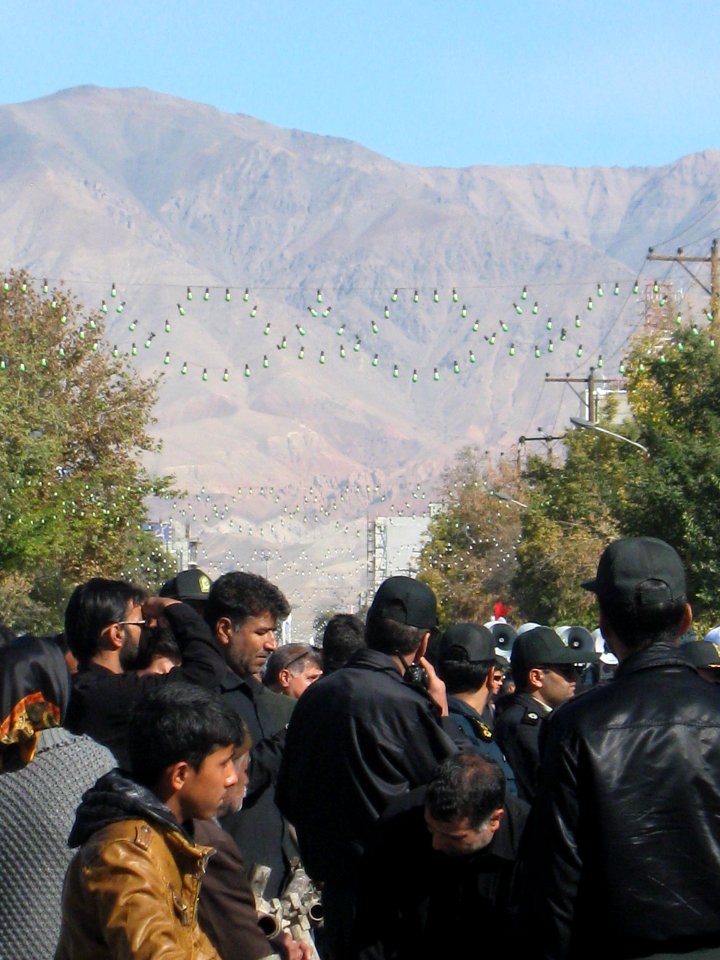 November13,2013 - Muharram 9,1435 - Flags -Nishapur 73