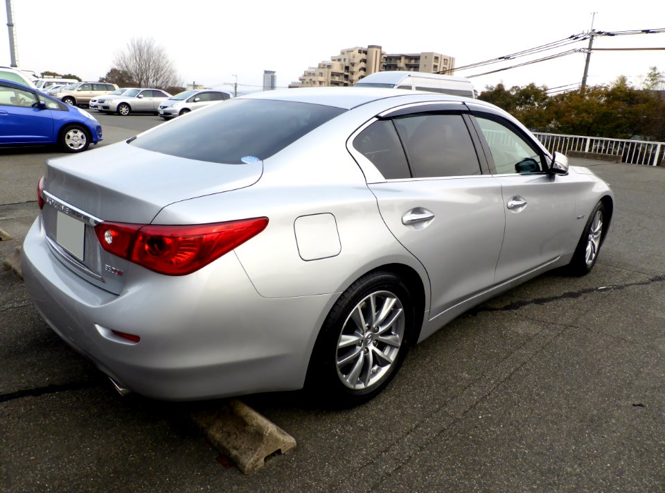 Nissan SKYLINE 350GT HYBRID (V37) rear