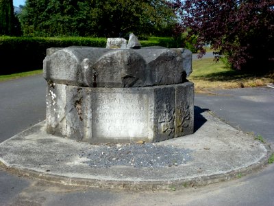 Novion-Porcien (Ardennes) mémorial auprès du musée (1)