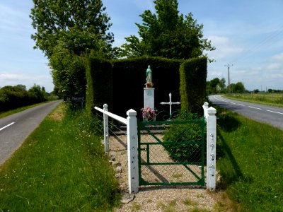 Notre-Dame d'Épine (Eure, Fr) Statue Notre-Dame, hameau Le Bacard
