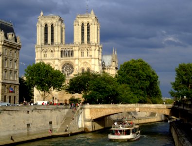 Notre Dame p2 photo