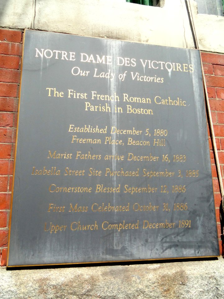 Notre Dame des Victoires - Boston, MA - DSC08095