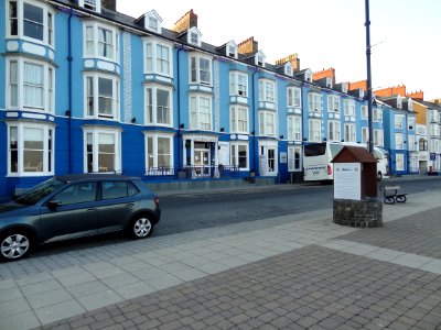 Nos.49-52 (Consec) Marine Terrace (Marine Hotel)