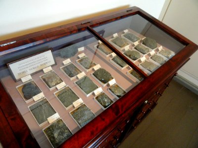 Norwegian minerals - Mineral Cabinet (Arppeanum) - DSC05484