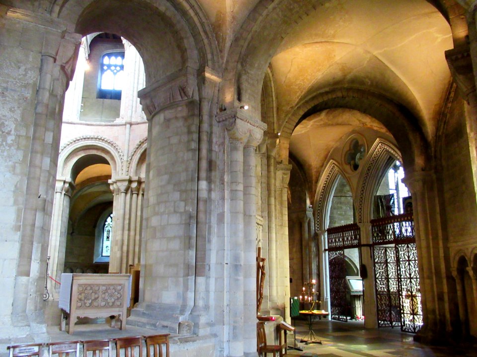 Norwich Cathedral, the Ambulatory 05
