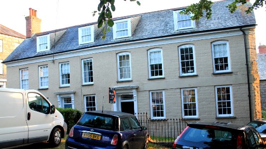 Nos 4, 5 And 6 And Attached Forecourt Walls And Railings