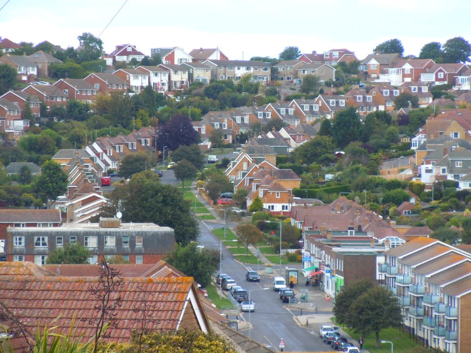 Northwestward view towards Lustrells Vale from Oaklands Avenue, Saltdean (August 2014) (2)