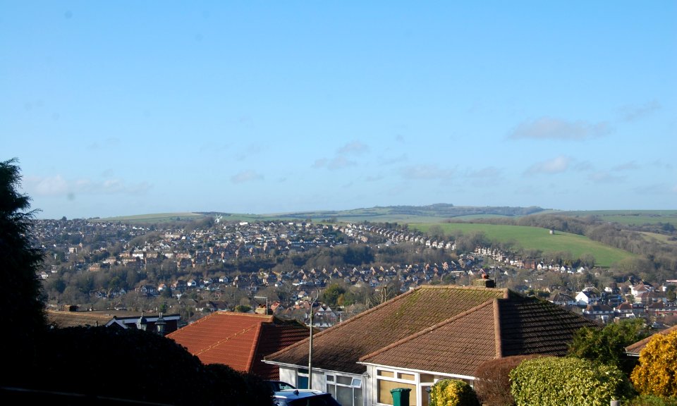 Northwestward view towards Westdene from Beechwood Avenue, Brighton (February 2020) (2)