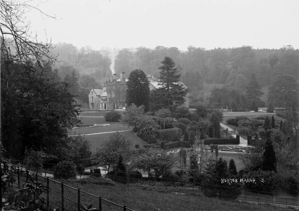 Norton Manor (1294757)