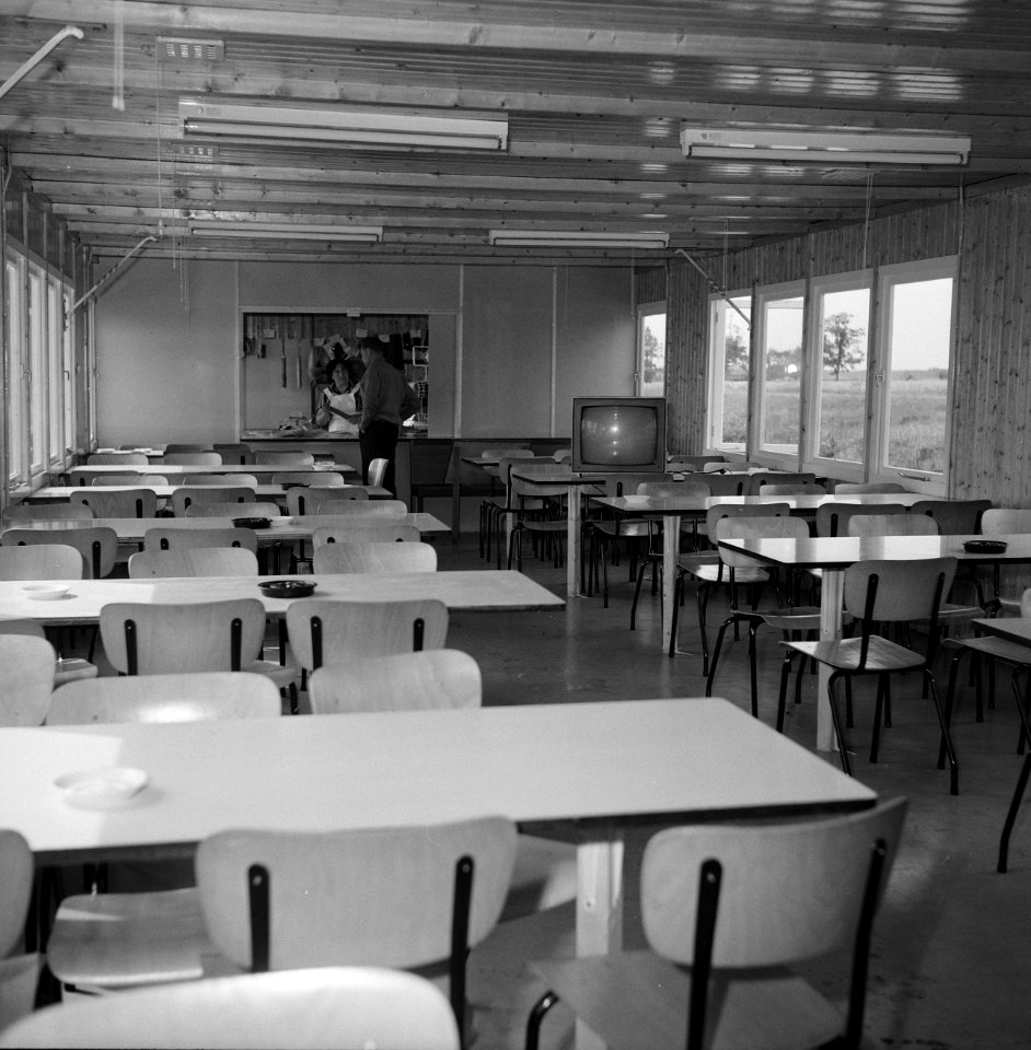 Npc, pijpleidingen, cantines, interieur, Bestanddeelnr 165-0630