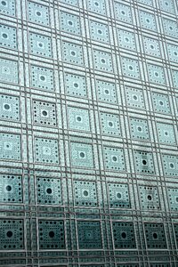 Facade architecture la defense