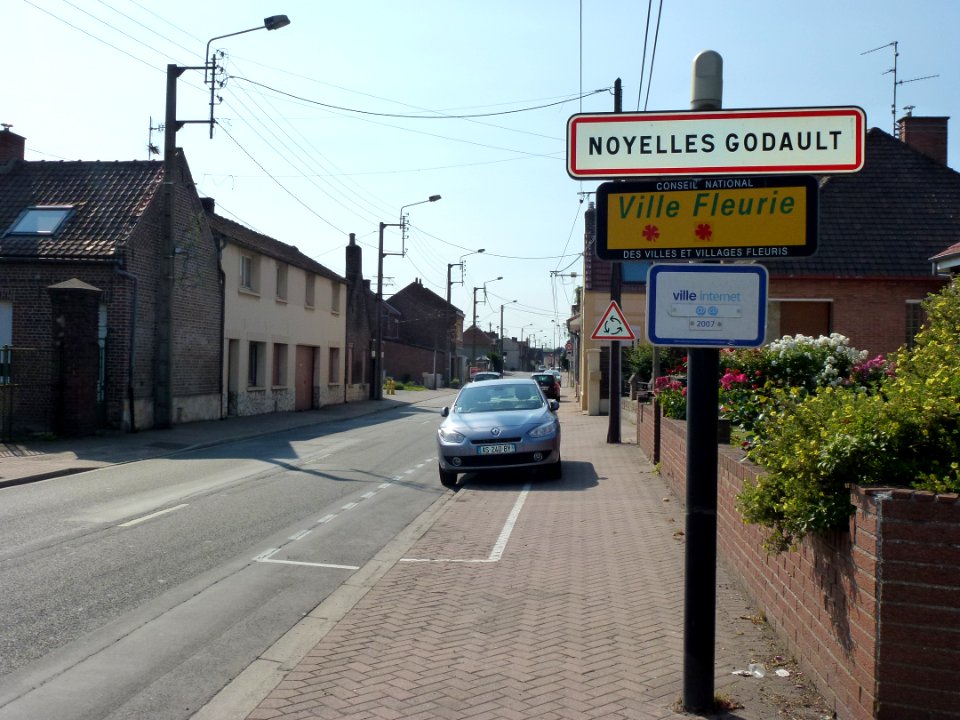 Noyelles-Godault (Pas-de-Calais) city limit sign