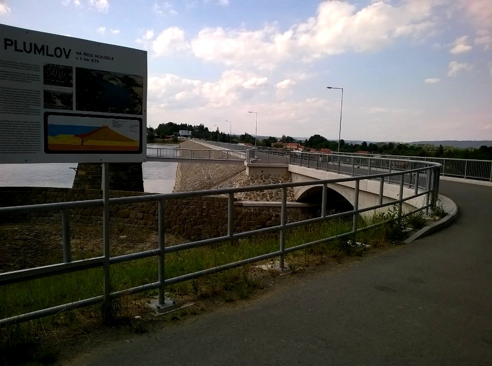 Nová podoba hráze ve Stichovicích