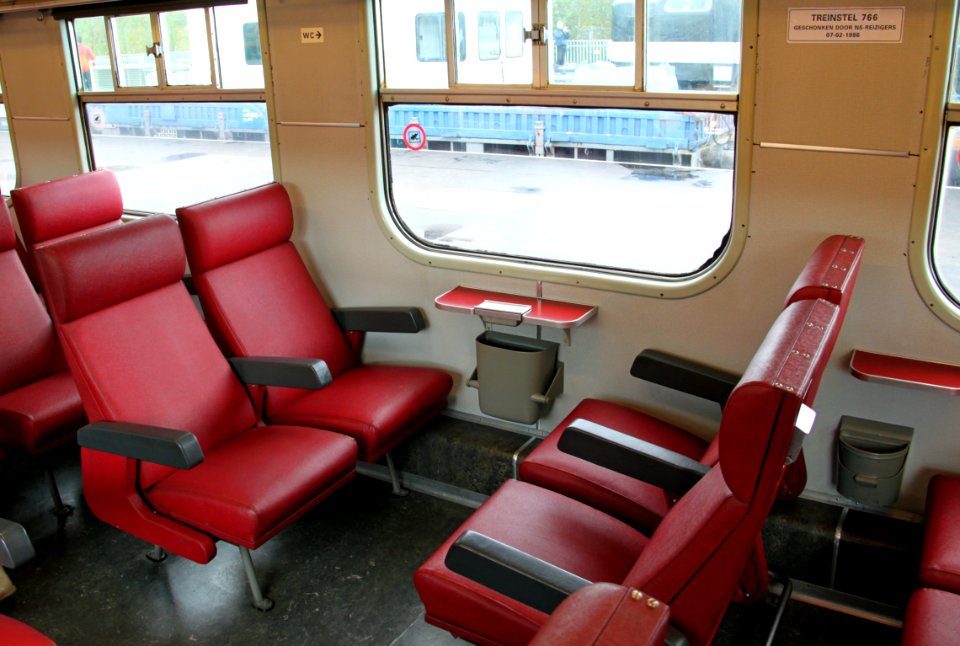 NS Mat 54 Interieur 2e klasse