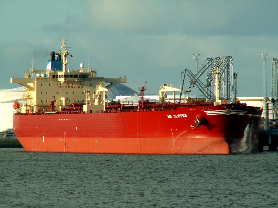 Ns Clipper IMO 9341081 p1 at the '4e Petroleumhaven', Port of Rotterdam, Holland 29-Apr-2006