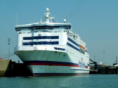 Normandie IMO 9006253 at Dover