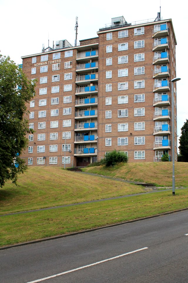 Norman Towers 2019-07-26 (6)