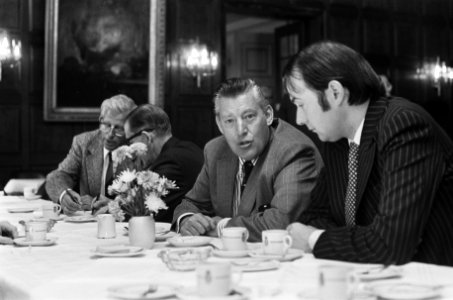 Noord-Ierse parlementsleden op het Binnenhof, nummer 15A ds Paisley (kop), Bestanddeelnr 926-6498