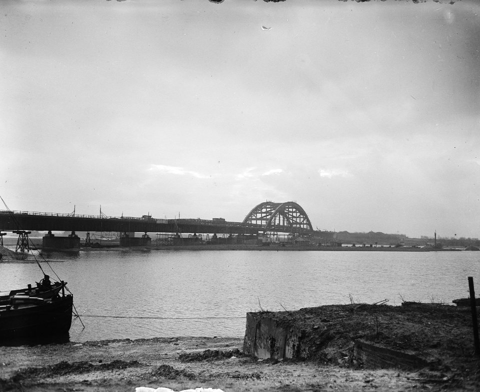 Noodbrug te Hedel, Bestanddeelnr 902-5555
